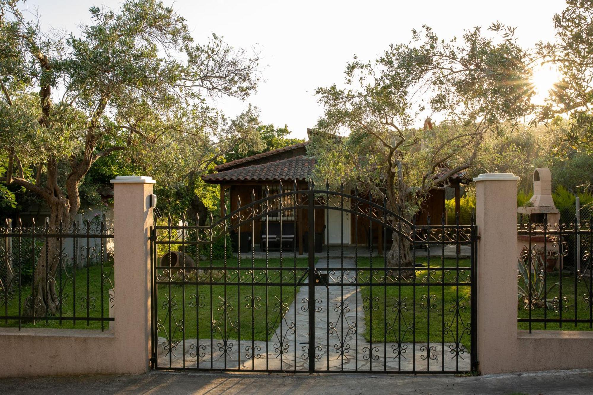 Makri Beach Villa Exterior foto